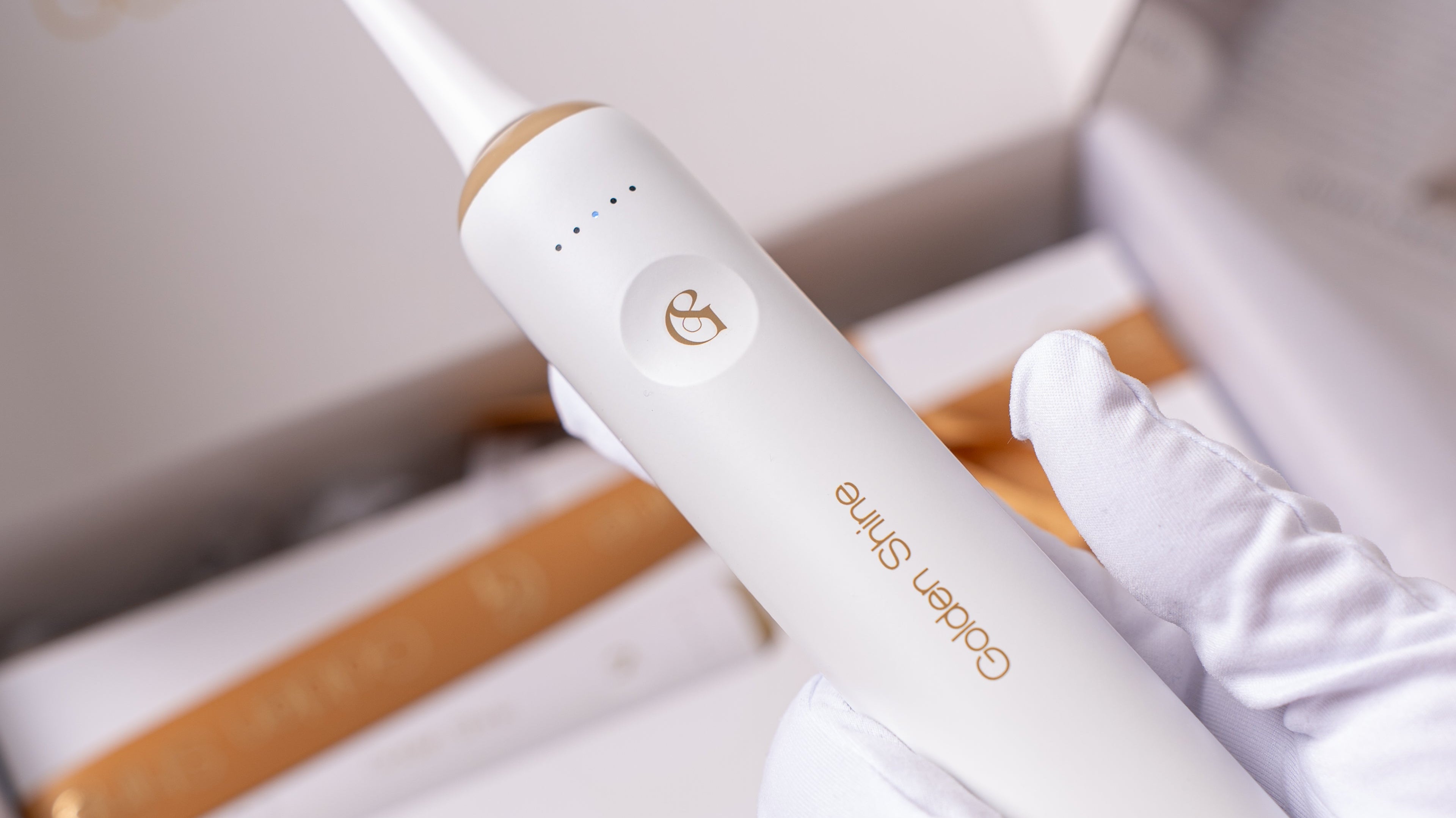 5 erreurs que vous faites (sans le savoir) avec votre brosse à dents électrique